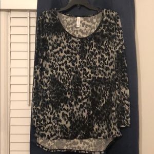 Lularoe medium